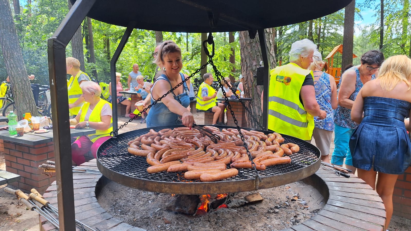 Pieczenie kiełbasek