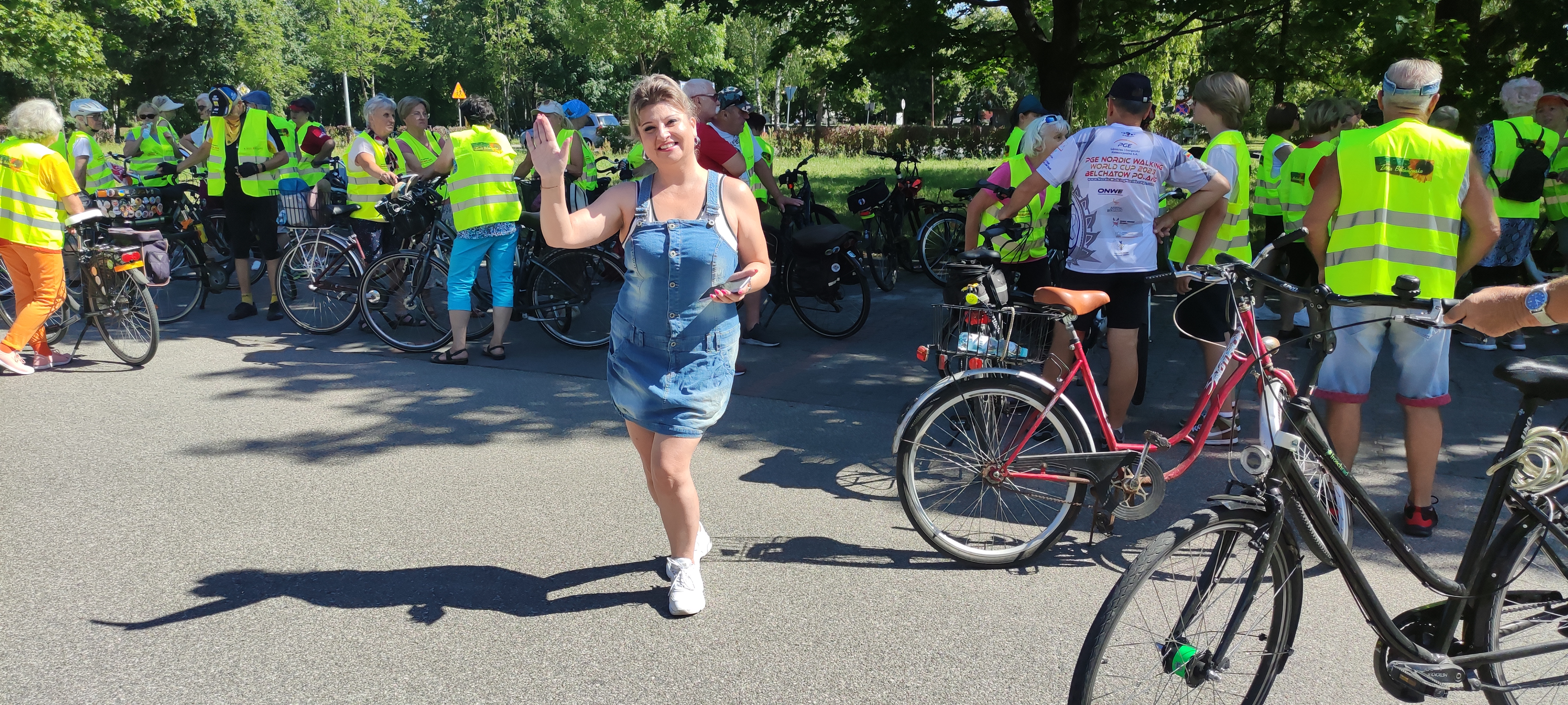 Zdjęcie z punktu startowego wycieczki rowerowej